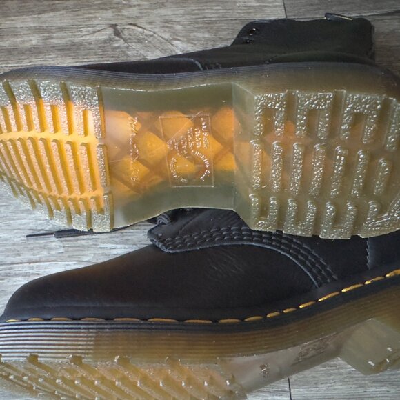 Dr. Martens 1460 Pascal Black Leather Boots Yellow Stitching & AirWair Sole Sz 6 - Picture 10 of 10